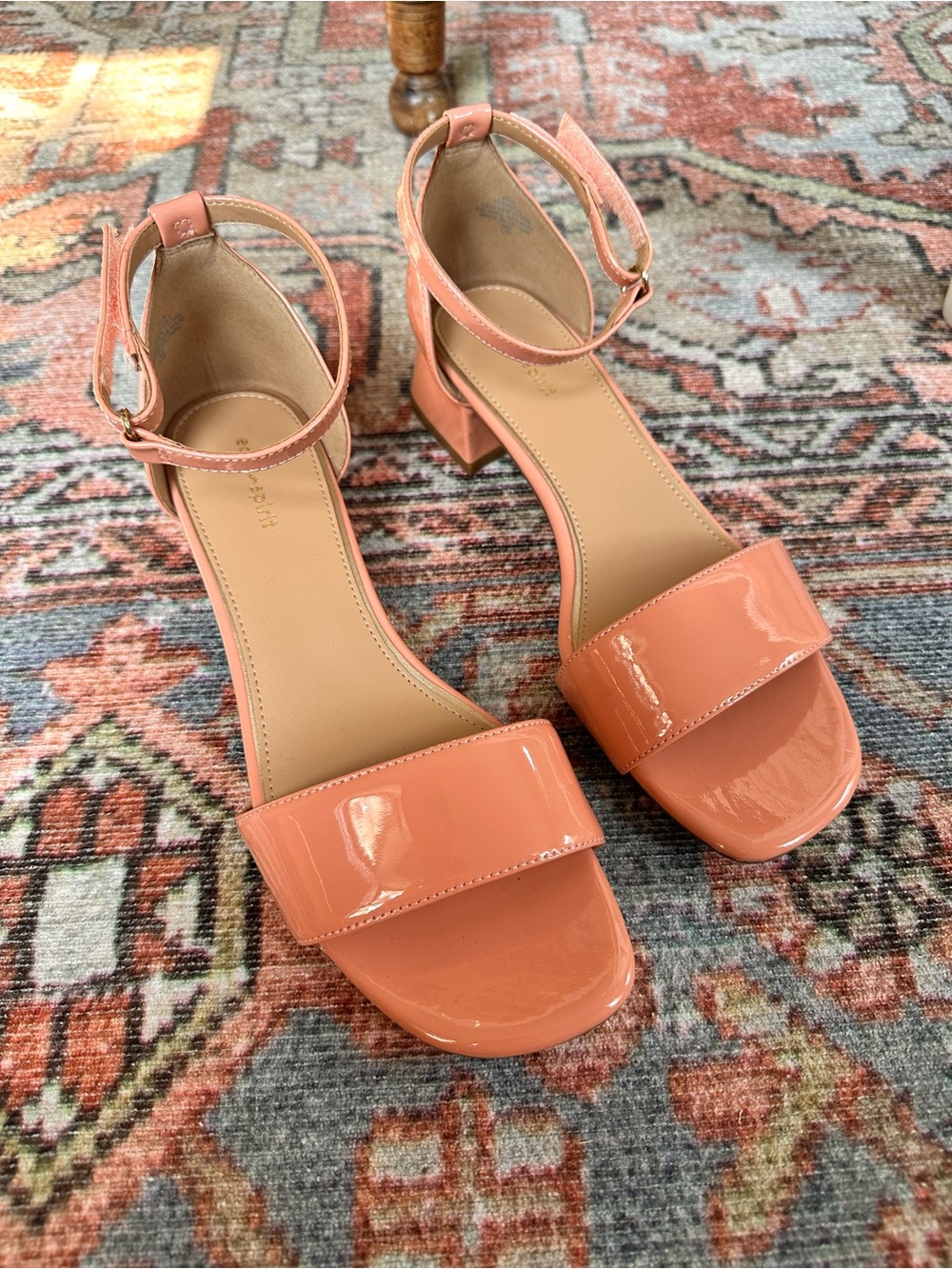 Easy Spirit Coral Patent Block Heel Sandals with Ankle Strap Size 8.5